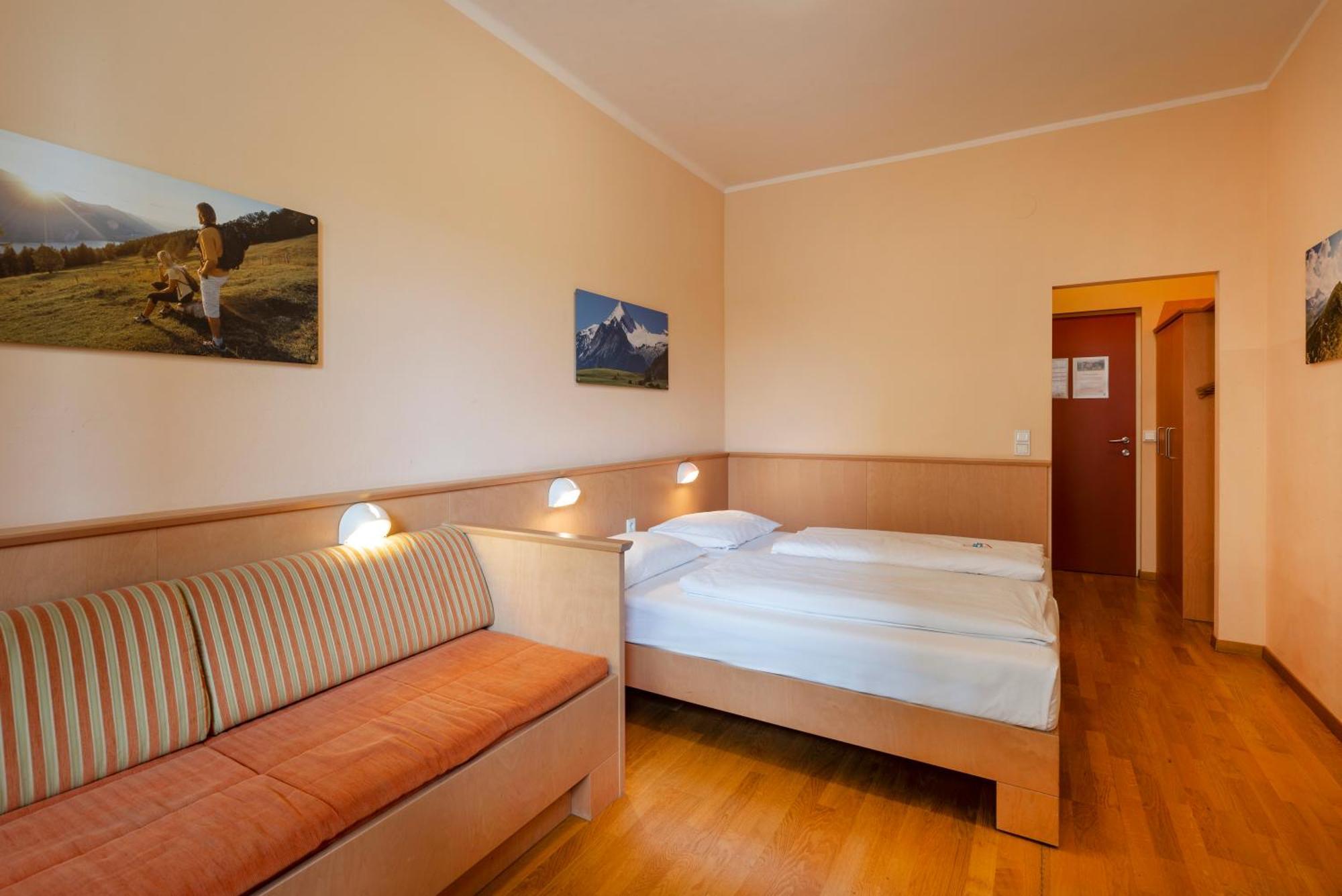 JUFA Hotel Kaprun Bagian luar foto